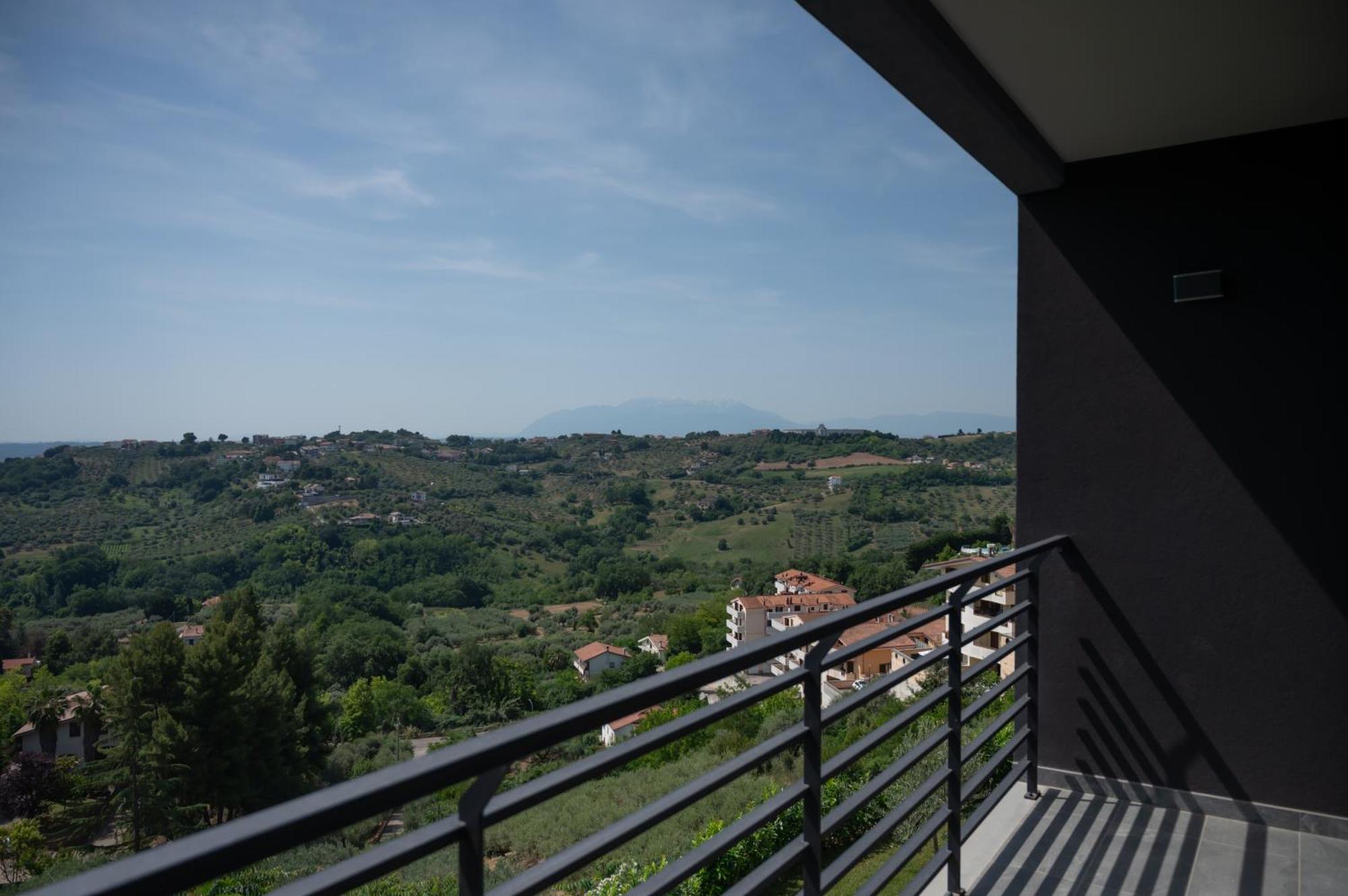 Casa Vista Mare E Colline A Montesilvano Colle Eksteriør bilde